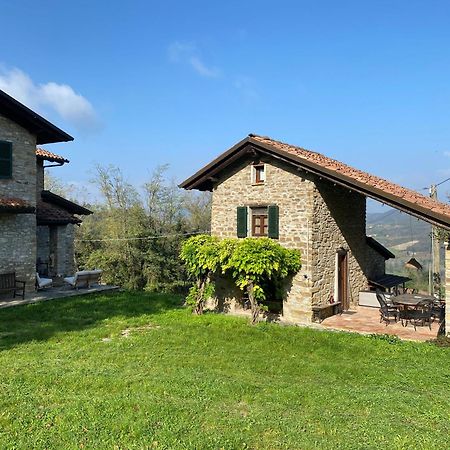 Vakantiehuis Casa Dolce Vista Monastero Bormida Kültér fotó